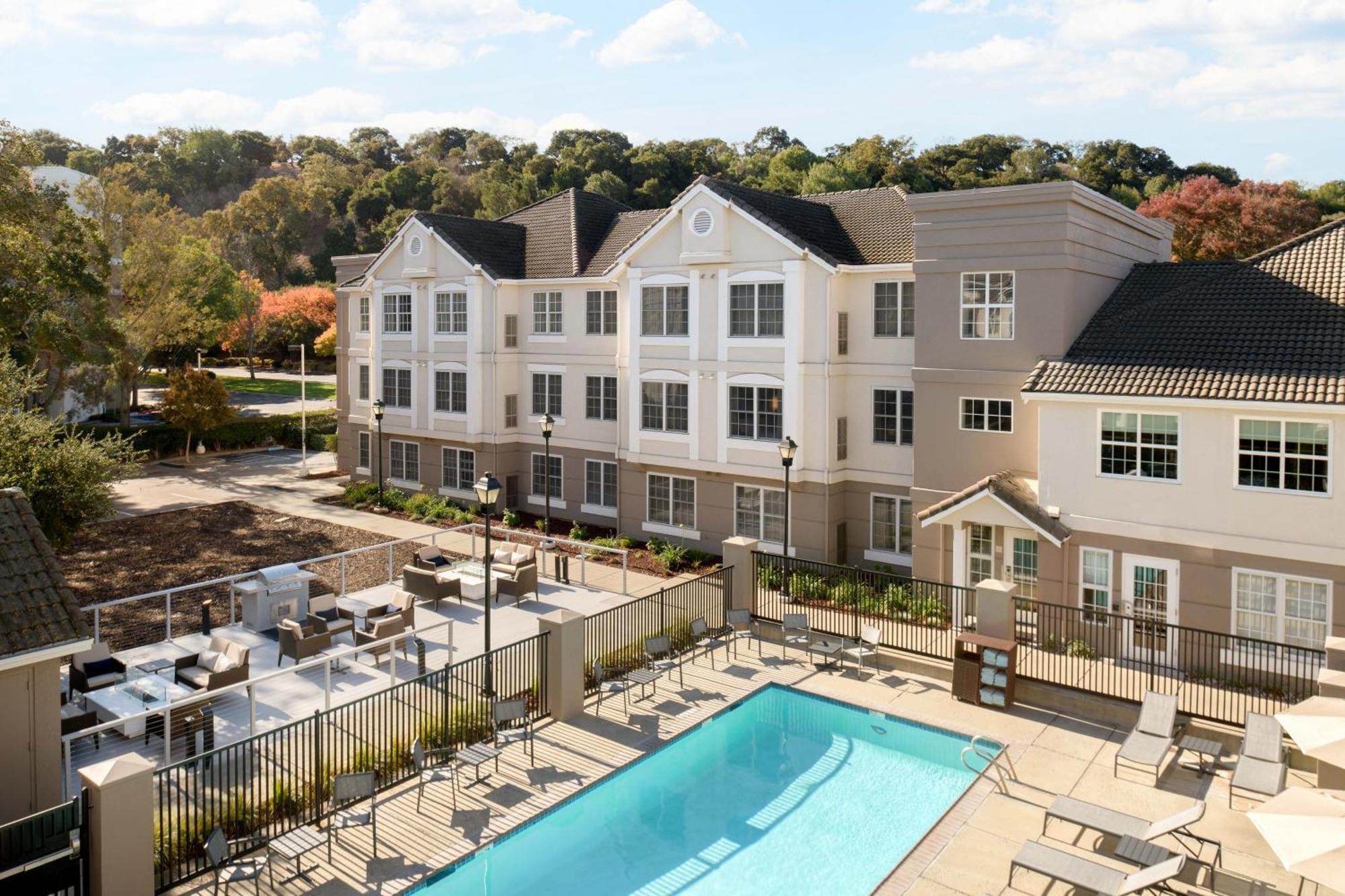 Residence Inn פלזנטון מראה חיצוני תמונה